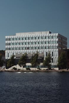 SOC Analyst Salary vs Cost of Living in Sweden: Is It Enough to Thrive?